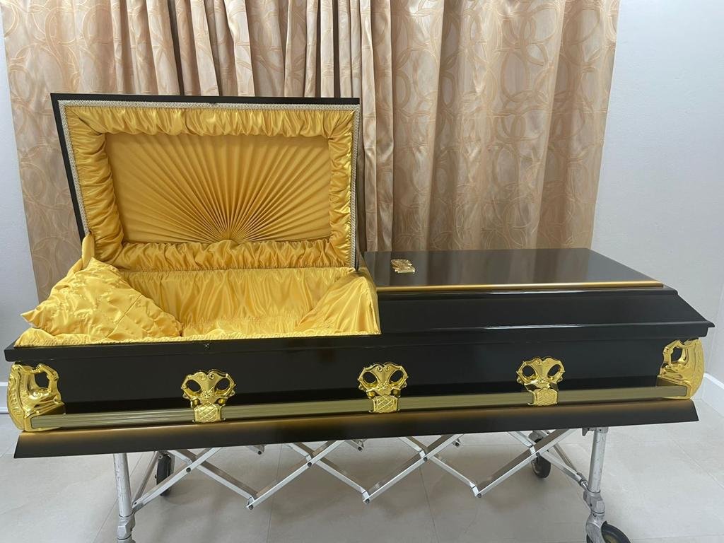 Golden Majesty Casket – A Regal Farewell for a Distinguished Legacy